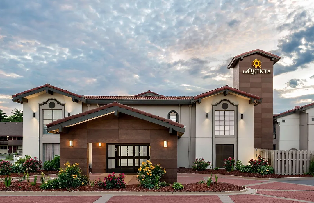 La Quinta Inn By Wyndham Columbus I-70E Reynoldsburg-1